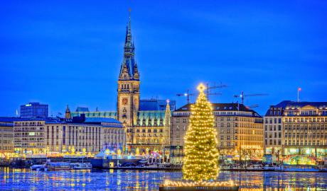 Hamburg mit Weihnachtsparade